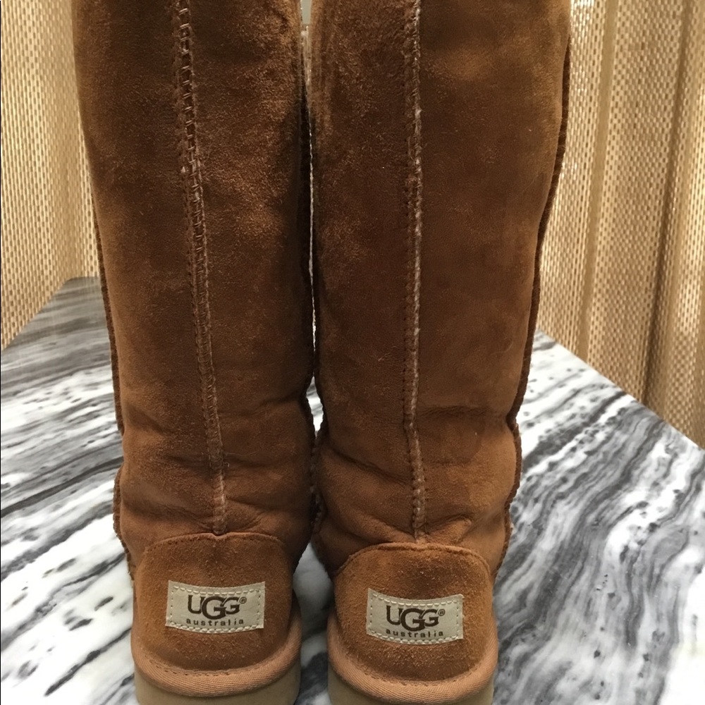 Tall UGG Australia size 3 / 5 Tan leather